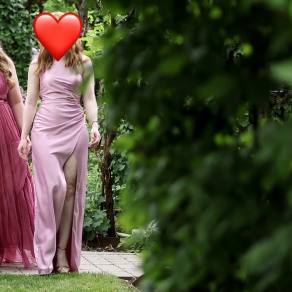 Anthropologie BHLDN Scottie One-Shoulder Side-Slit Stretch Satin in Orchid - Picture 6 of 6